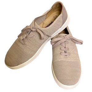 Sonoma Goods For Life  Women's Sneakers Tan Size 9